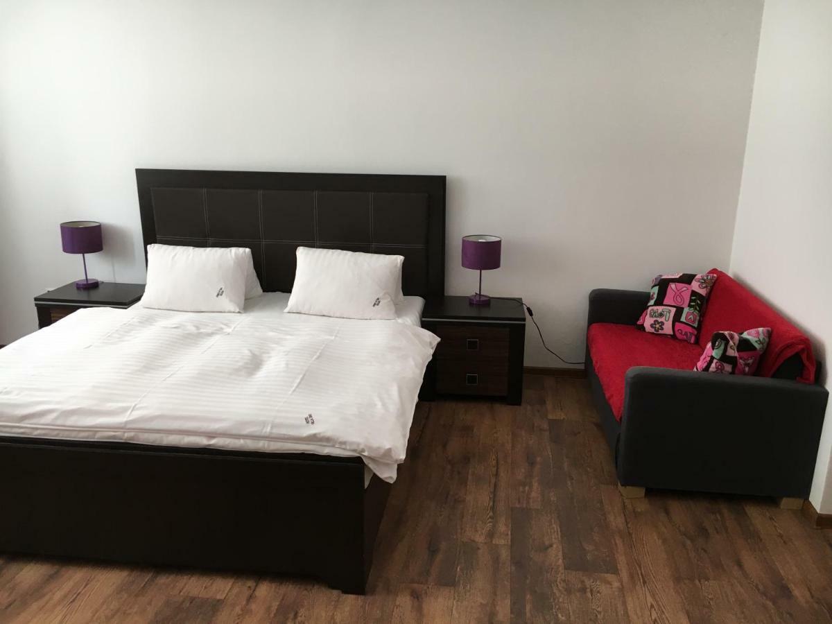 Villa Dino Marianske Lazne Ngoại thất bức ảnh